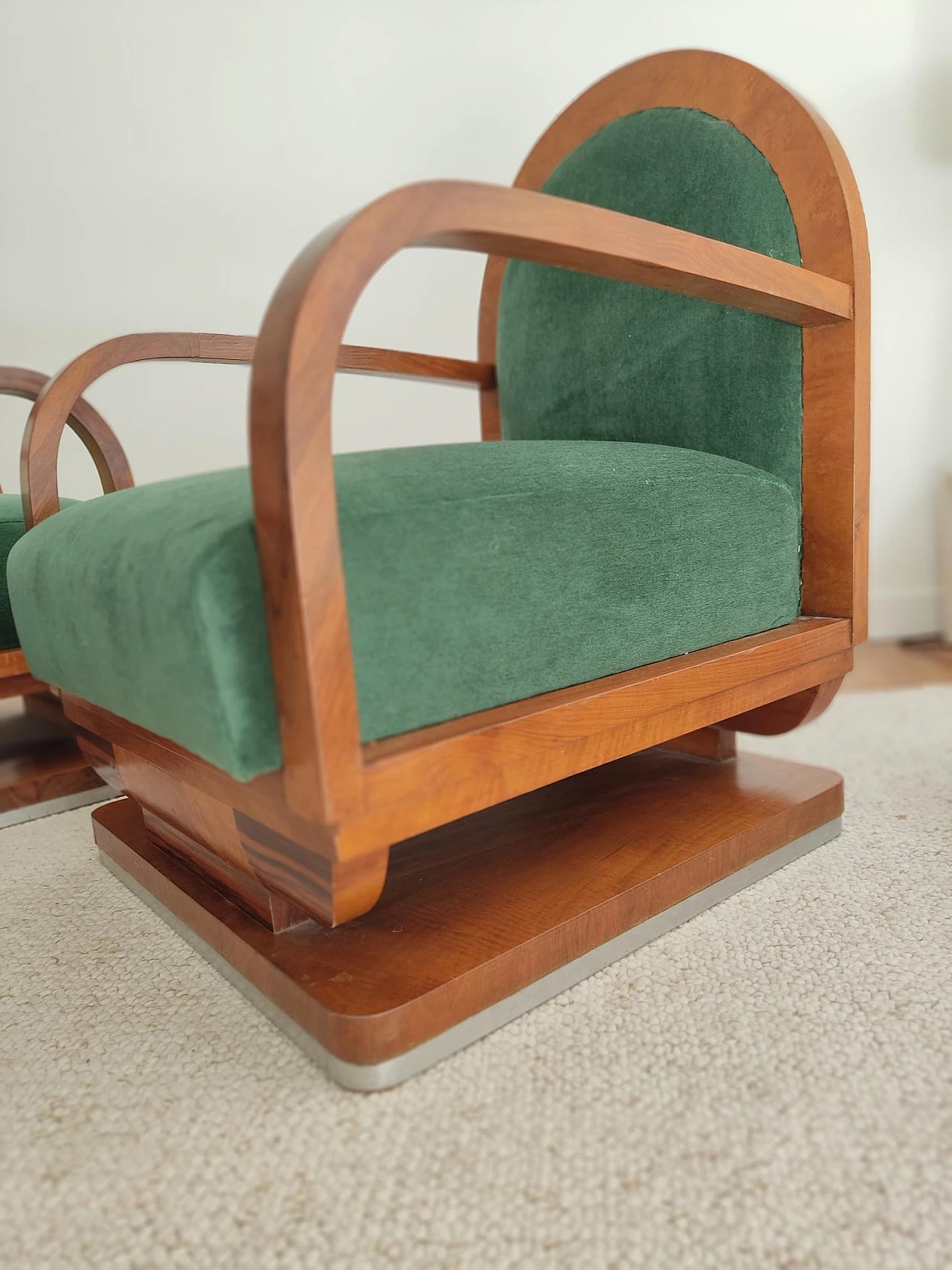 Pair of Art Deco wood and green fabric armchairs, 1930s 6