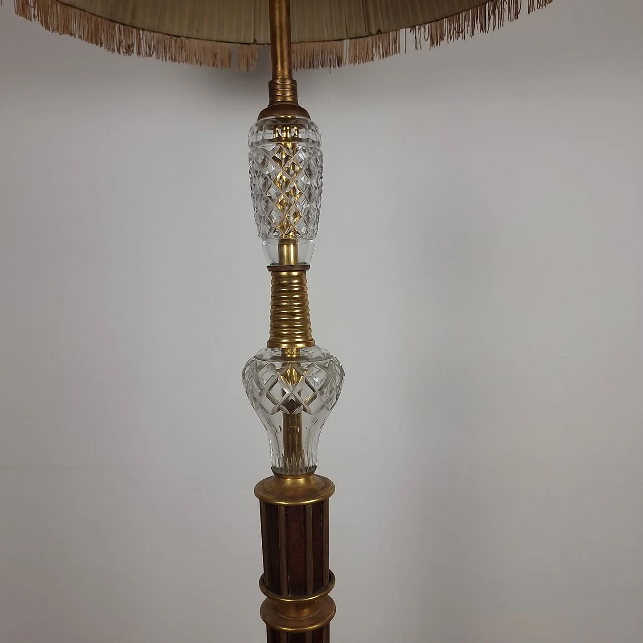 Floor lamp in brass, glass & fabric, 1940s 10