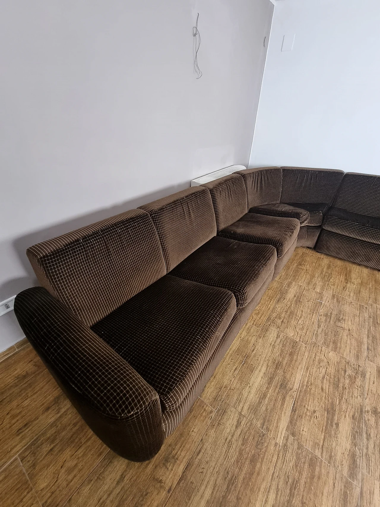 6-Seater brown velvet corner sofa, 1970s 4