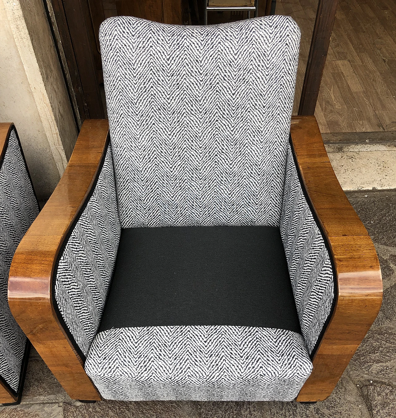 Pair of blond walnut armchairs with ebonized feet, 1940s 7