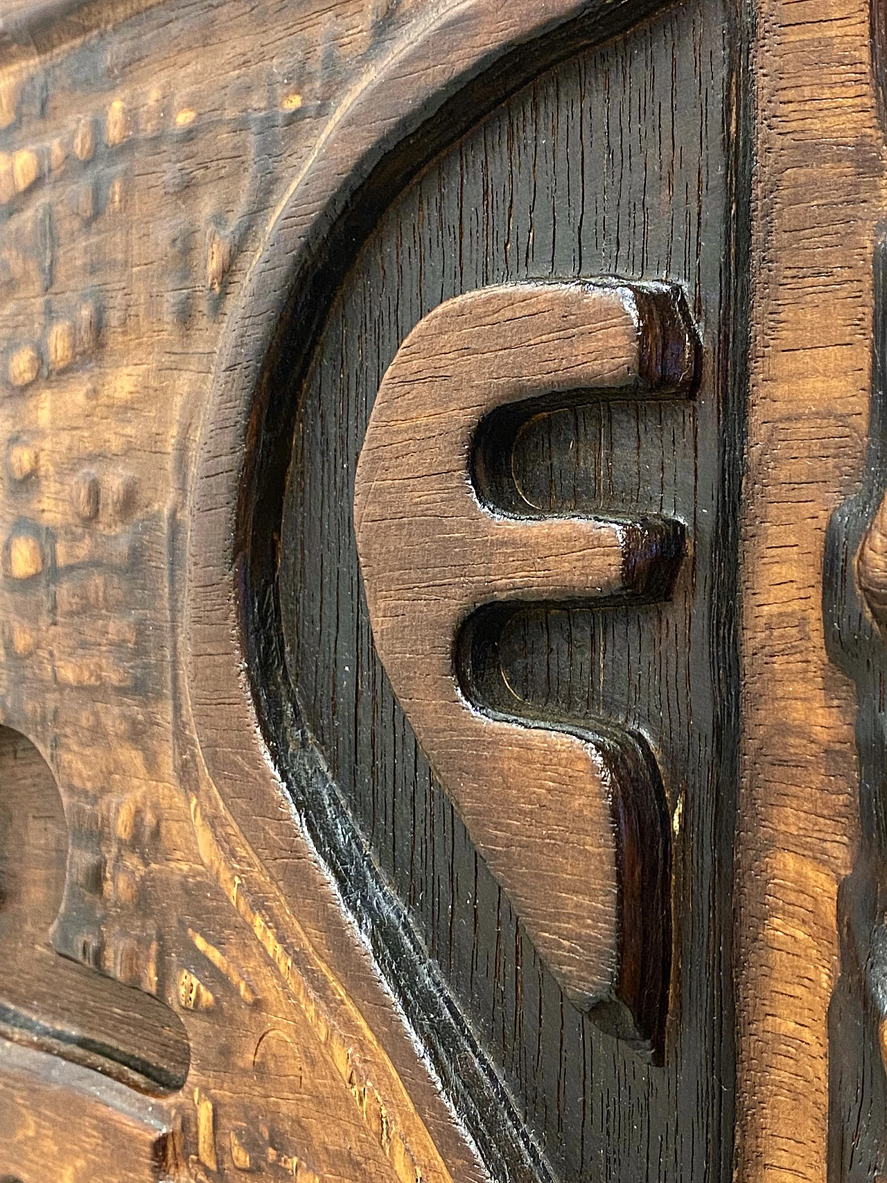 Pine wood bar cabinet carved in bas-relief by V. Cerrato, 1960s 15