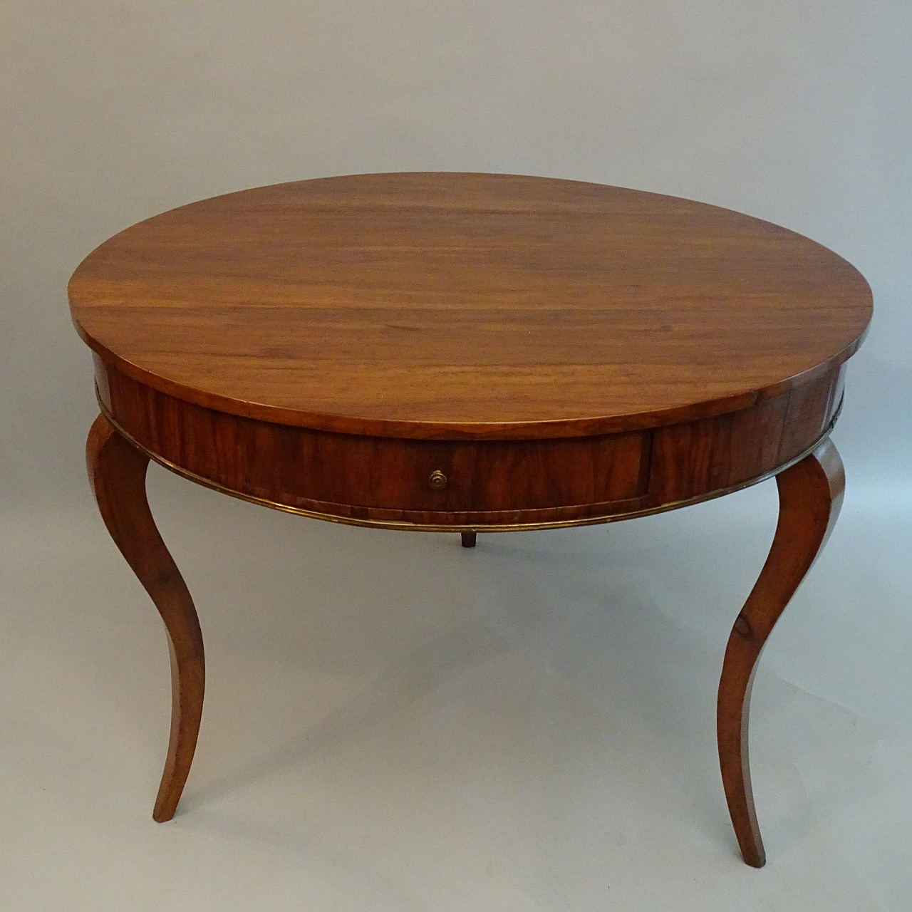 Olive root round table with drawer, 19th century 4