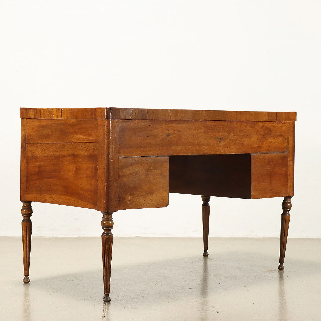 Direttorio desk with pull-out writing surface, early 19th century 10