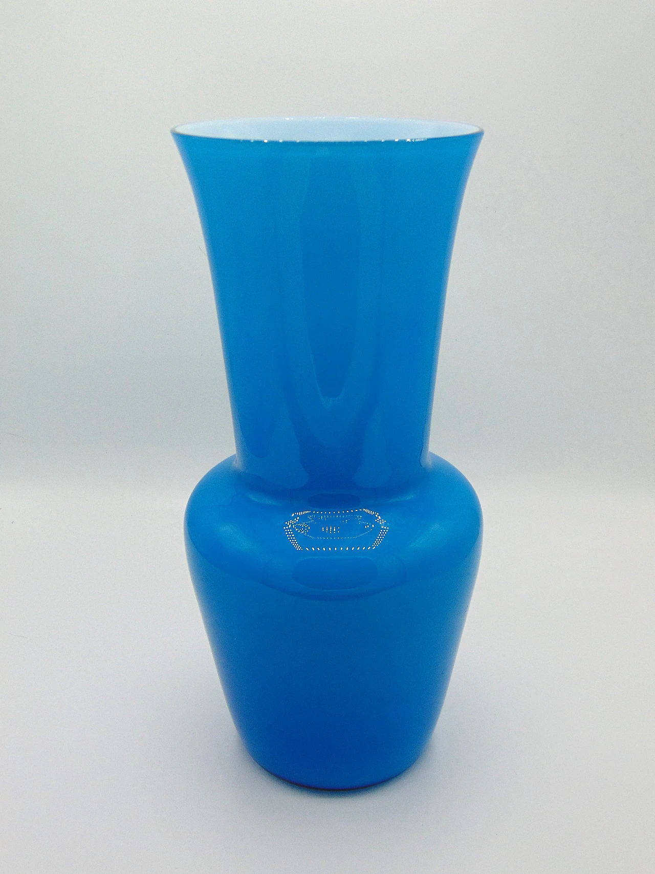 Opaline glass vase by Salviati, 1980s 1