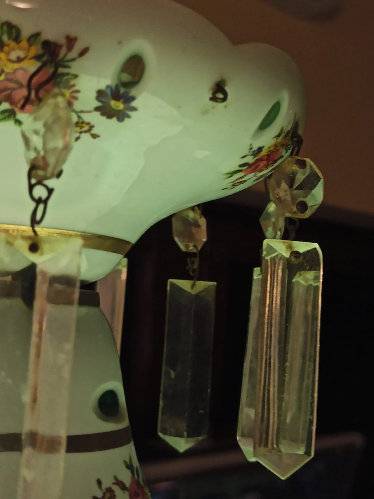 Lampadario Brocante in vetro e cristallo con motivi floreali, anni '50 11
