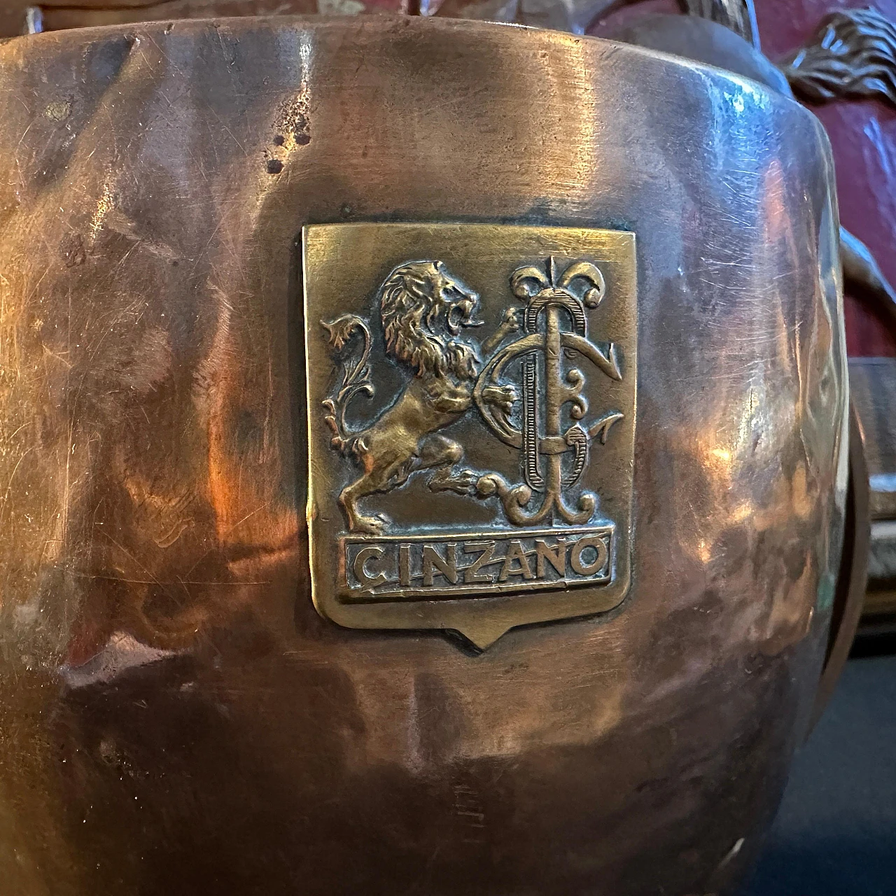 Copper and hammered brass ice bucket by Cinzano, 1940s 3