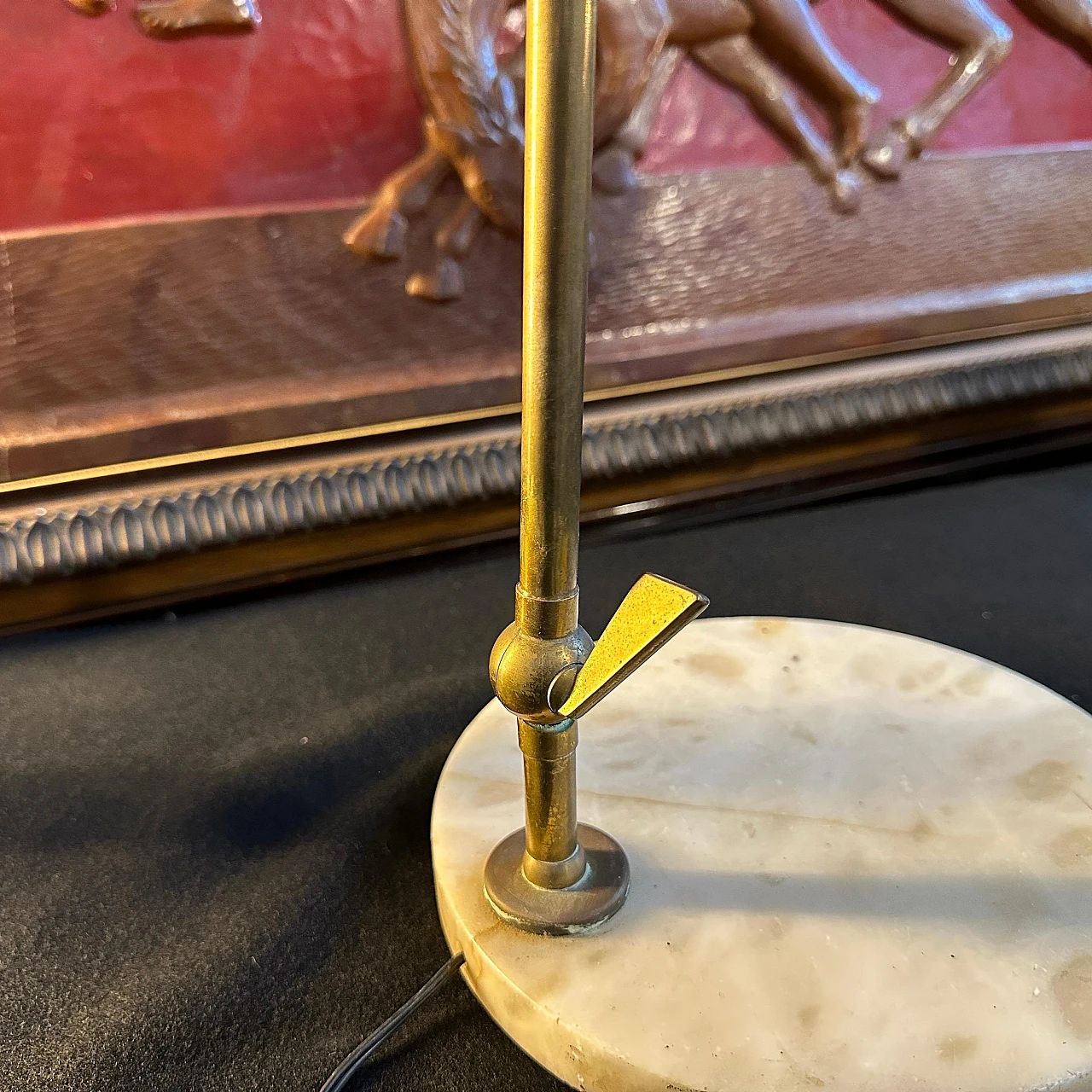 Brass and marble lamp attributed to Arredoluce, 1950s 4