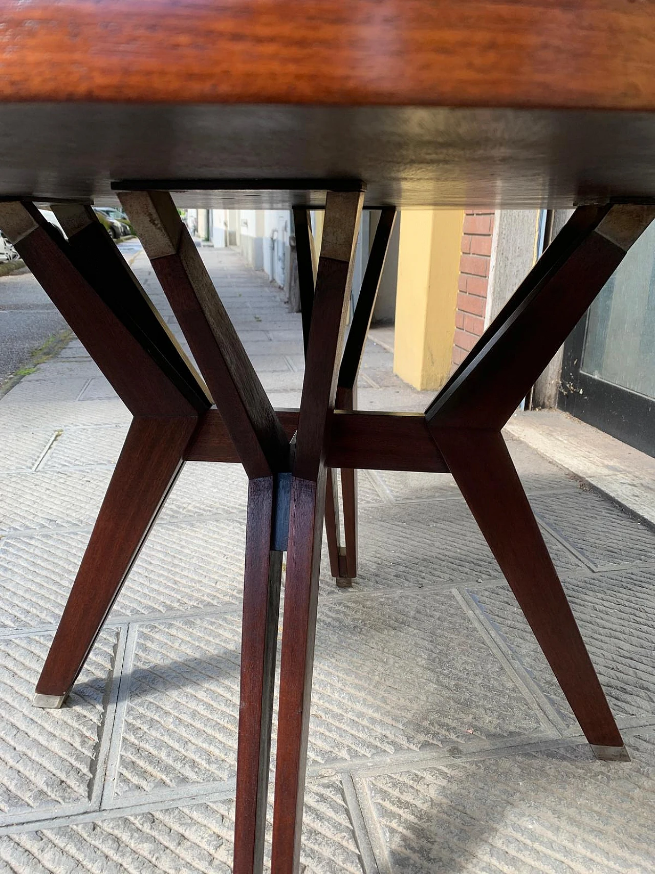 Round rosewood table by Ico Parisi for MIM, 1960s 3