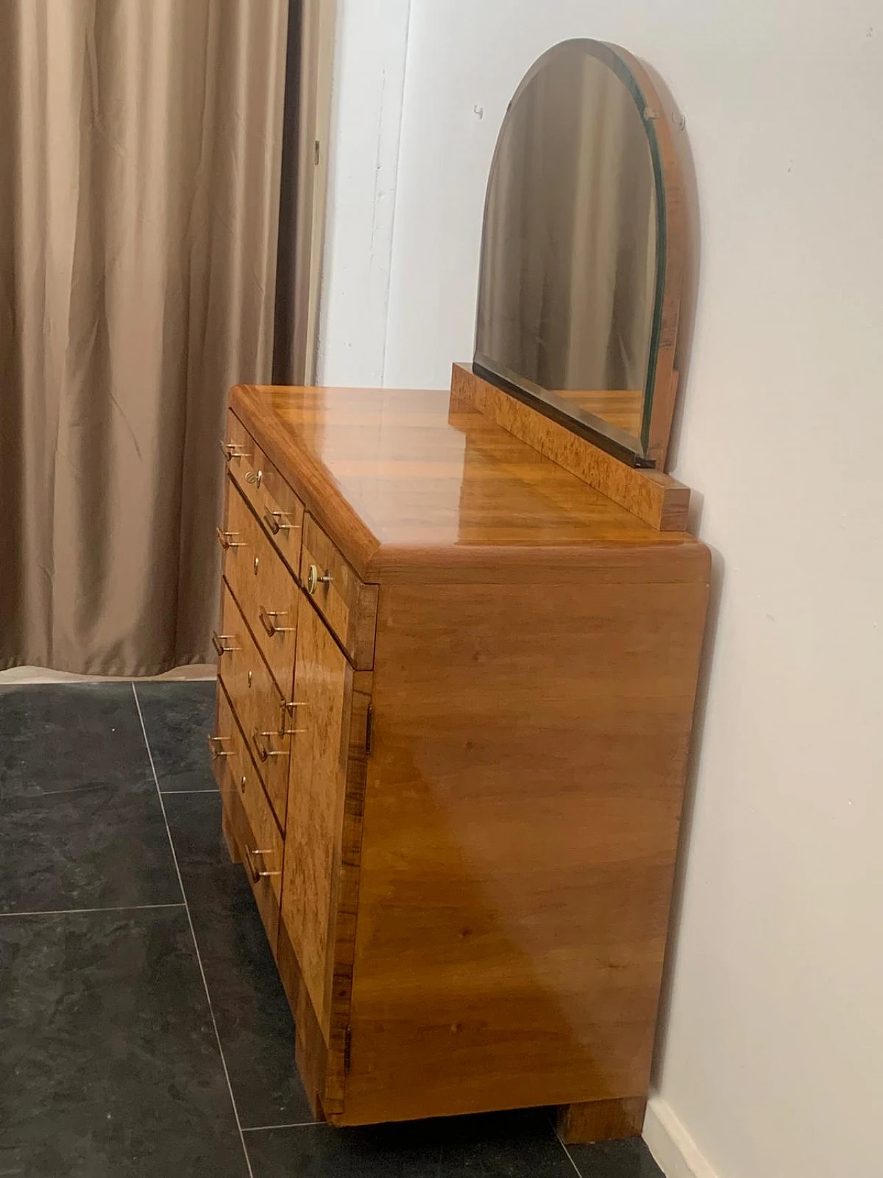 Chest of drawers in blond walnut and tuja burl with mirror, 1930s 4