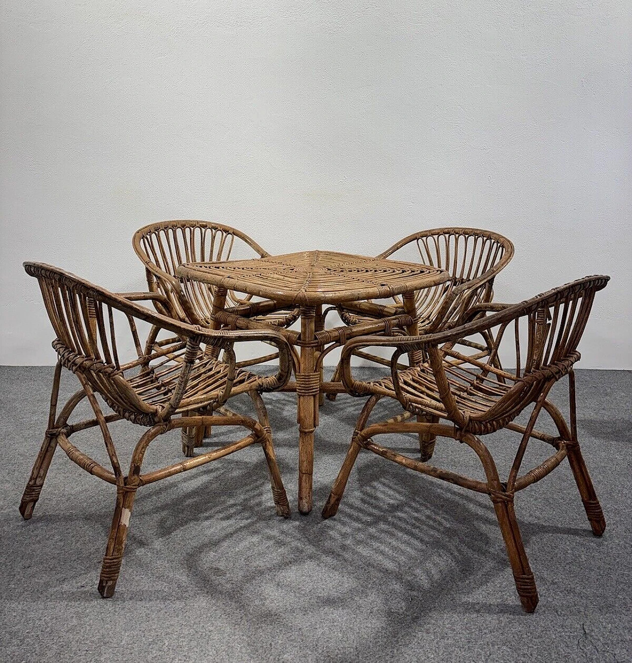 4 Garden armchairs and coffee table in rattan by V. Bonacina, 1960s 4