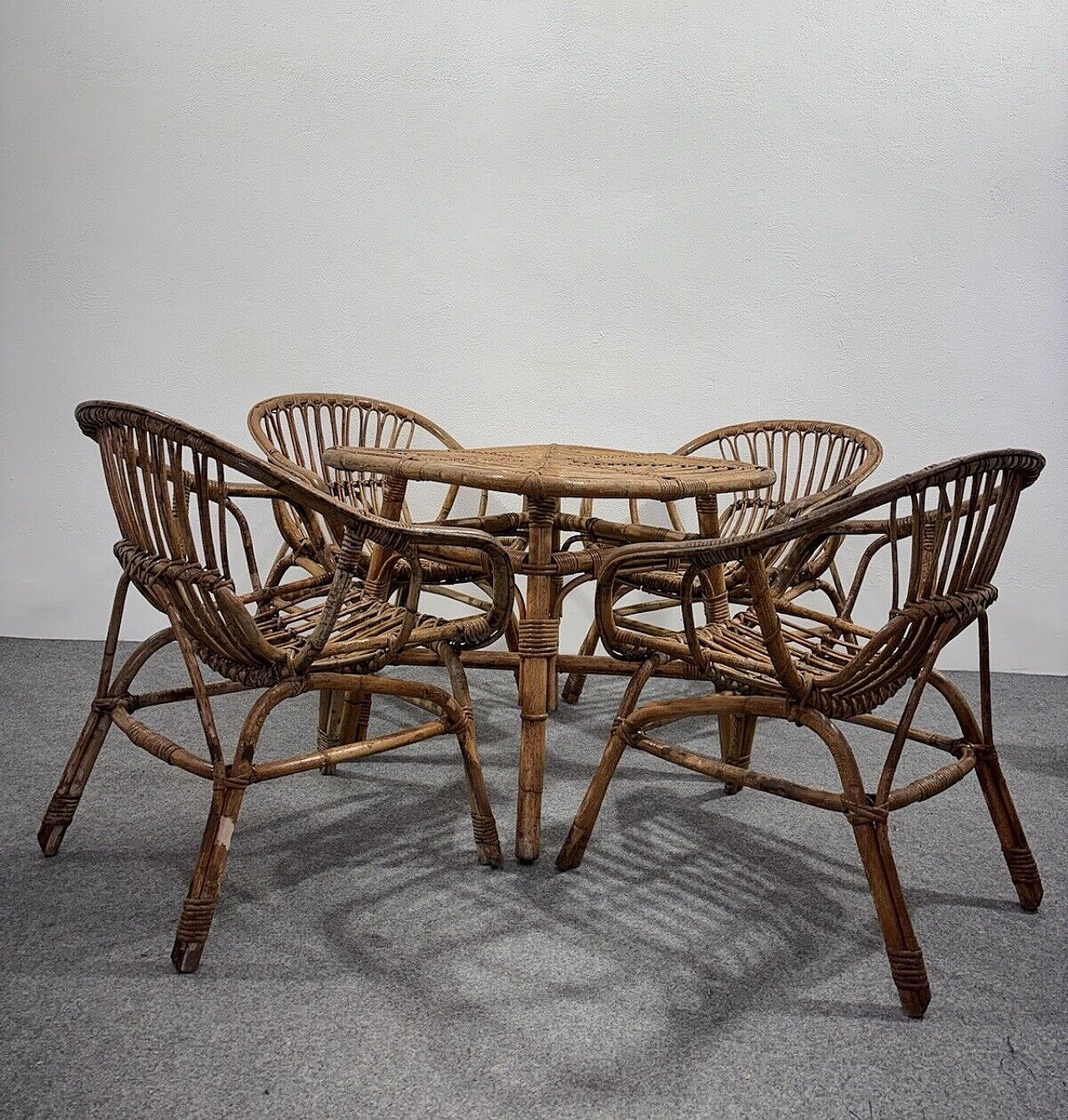 4 Garden armchairs and coffee table in rattan by V. Bonacina, 1960s 5