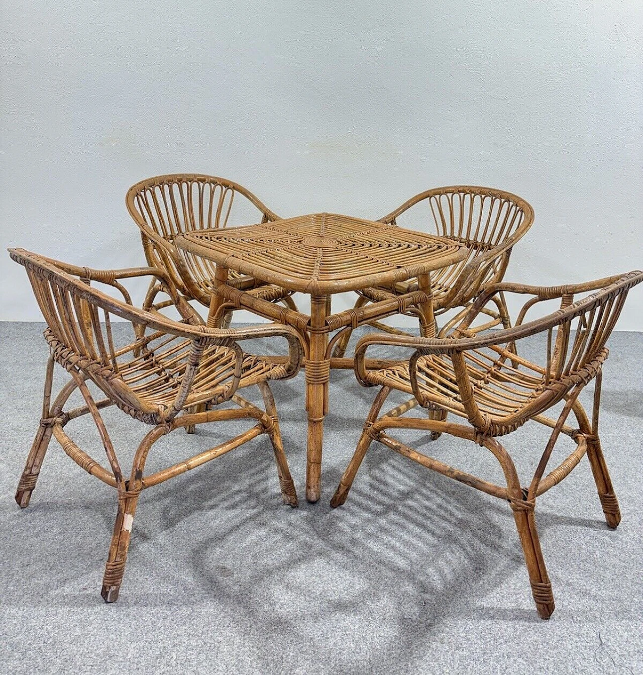 4 Garden armchairs and coffee table in rattan by V. Bonacina, 1960s 22