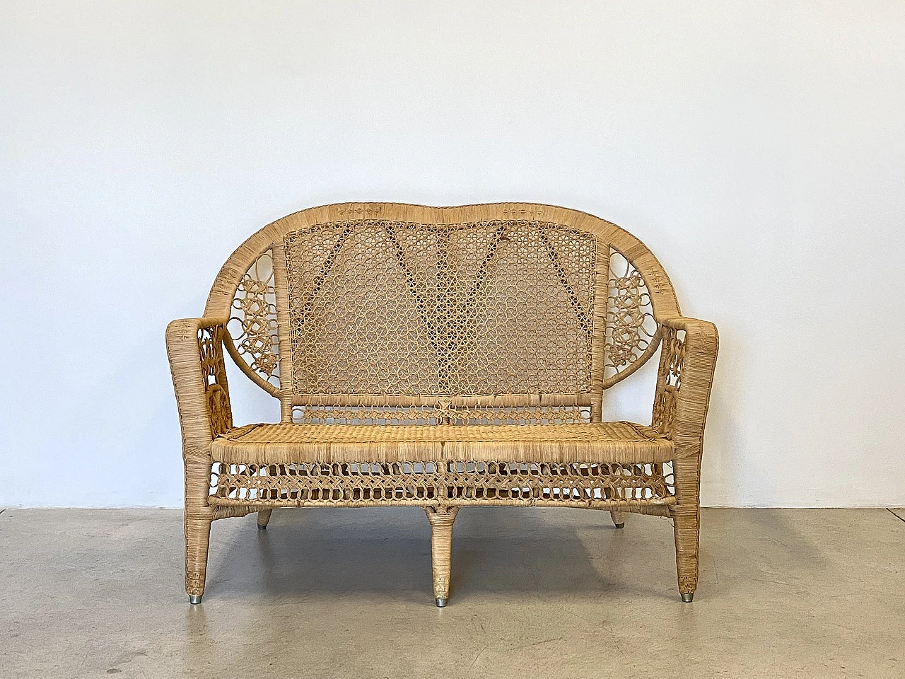 Wicker sofa, pair of armchairs and coffee table, 1980s 4