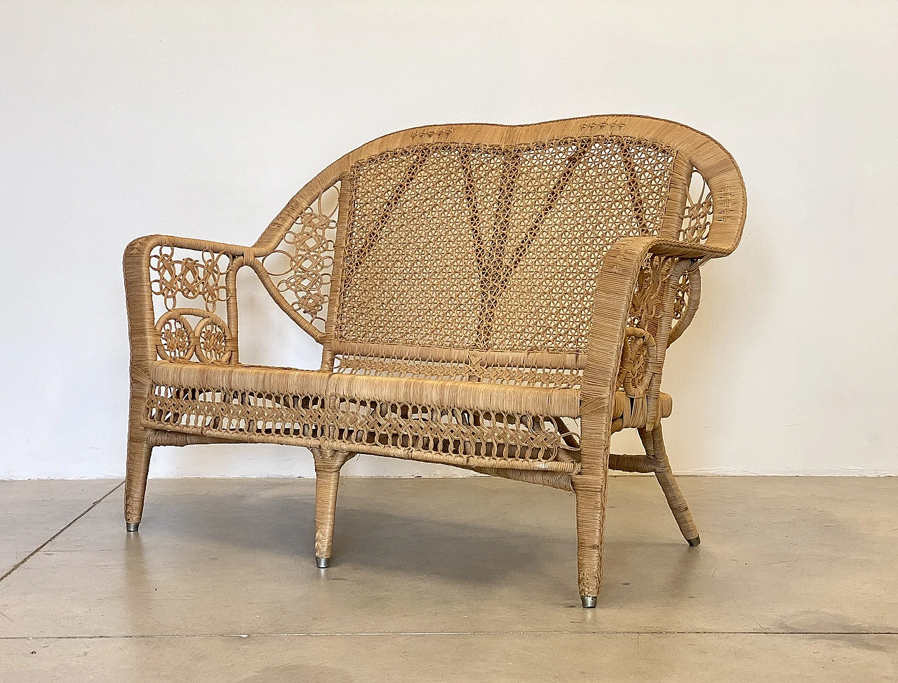 Wicker sofa, pair of armchairs and coffee table, 1980s 10