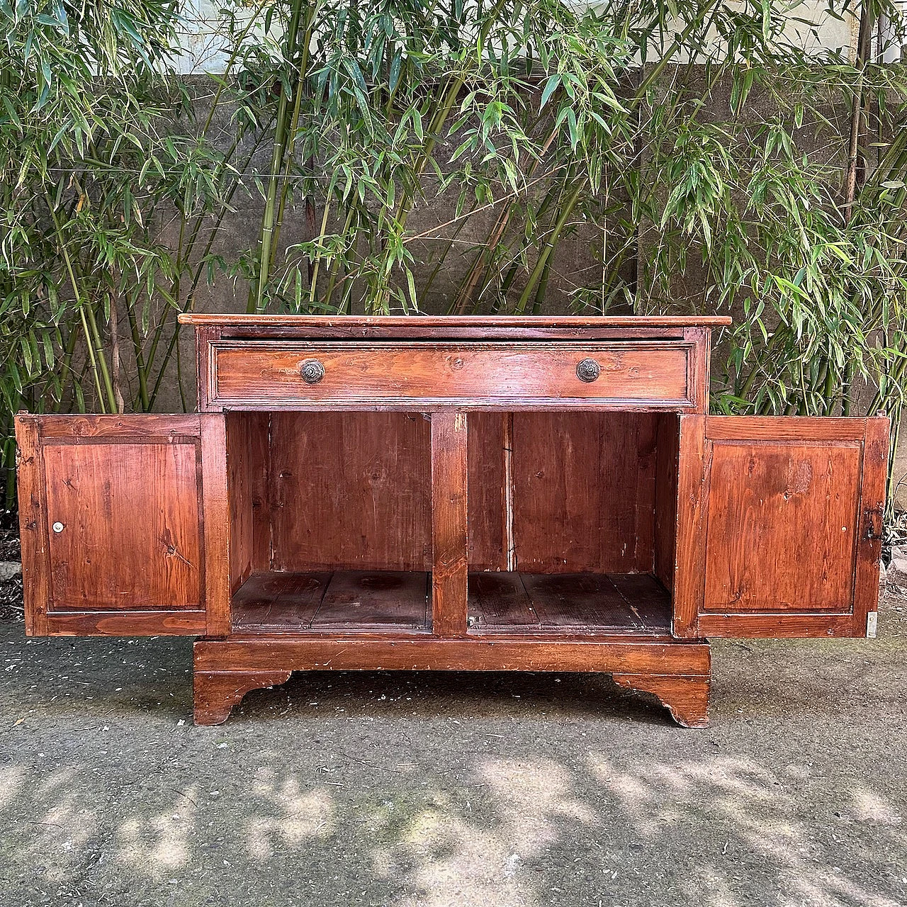 Tuscan larch sideboard, early 20th century 2