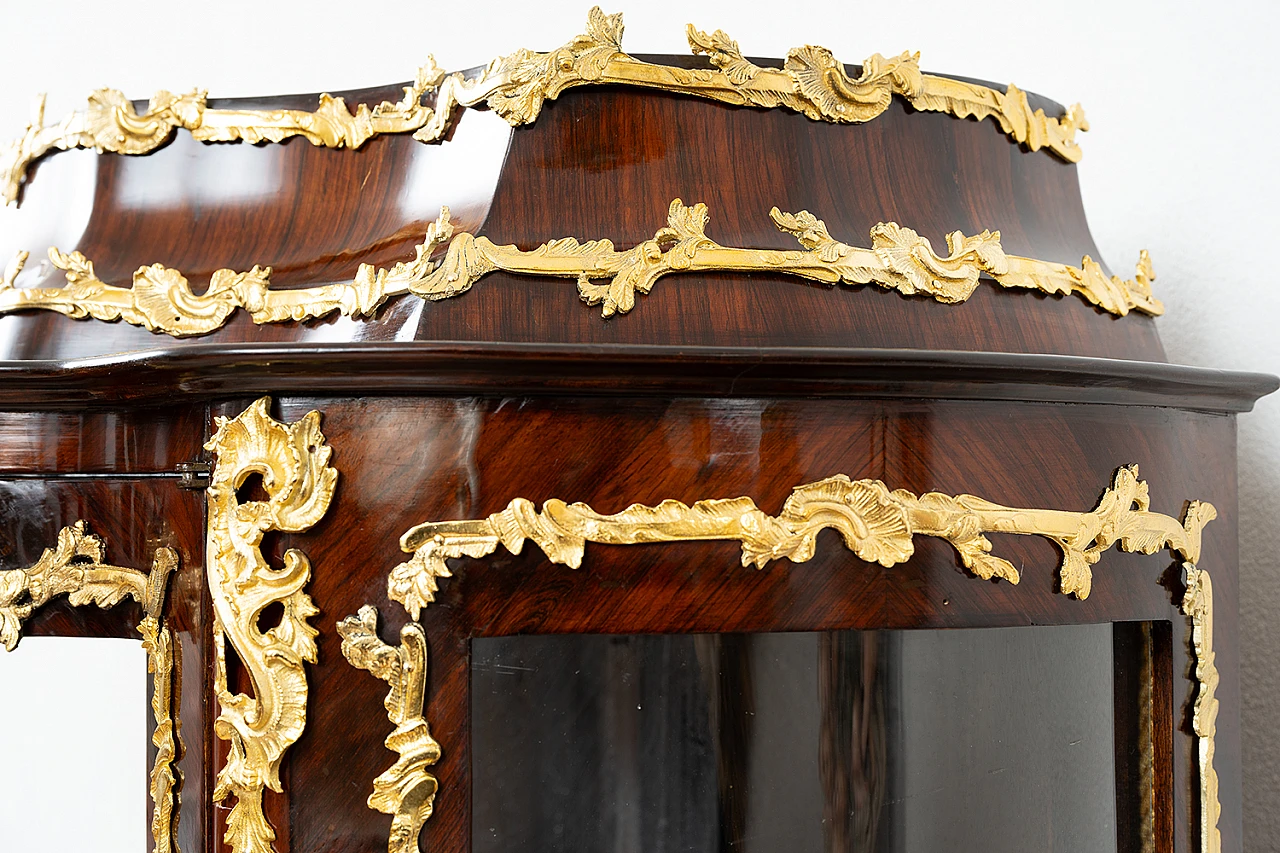 Display case in fine exotic wood with gilded decor, 19th century 4