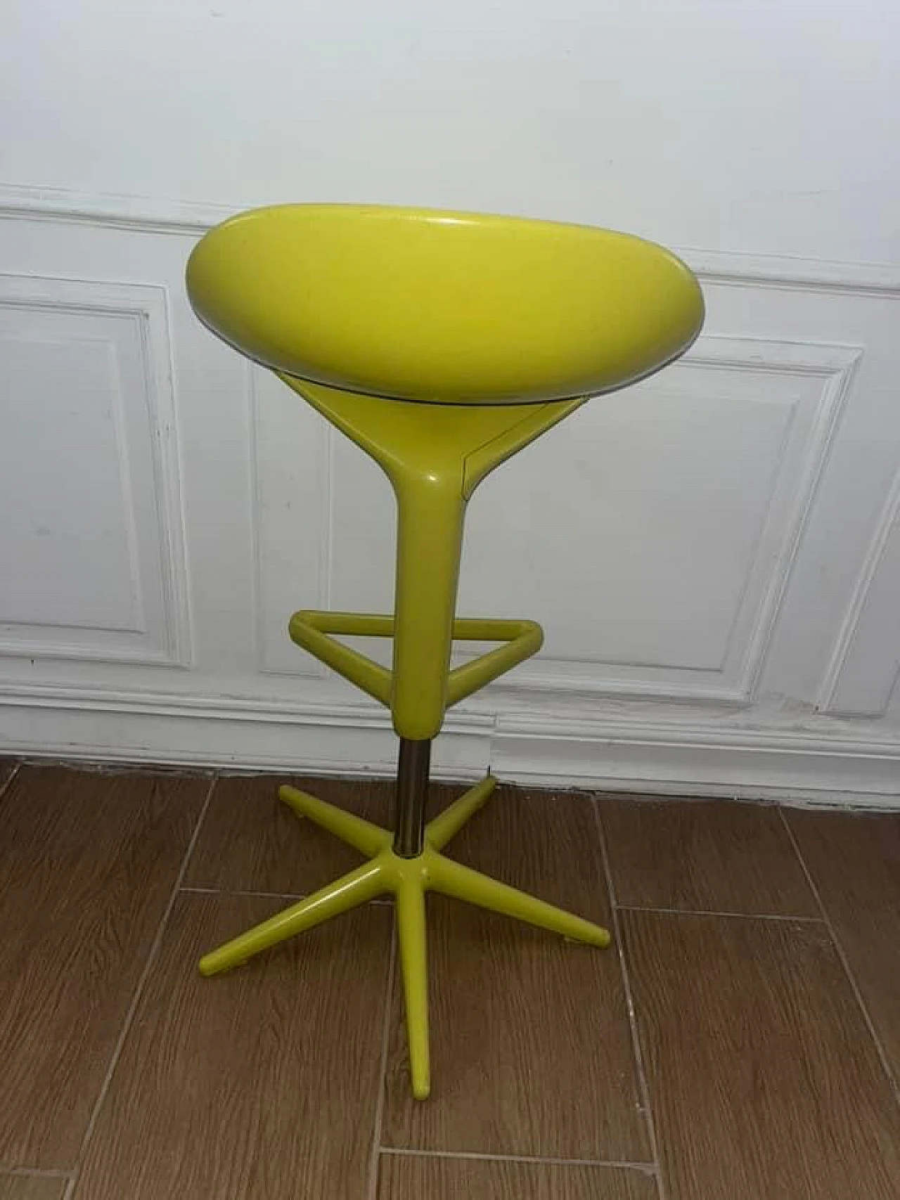 Sgabello Spoon verde di Antonio Citterio per Kartell, anni '60 4