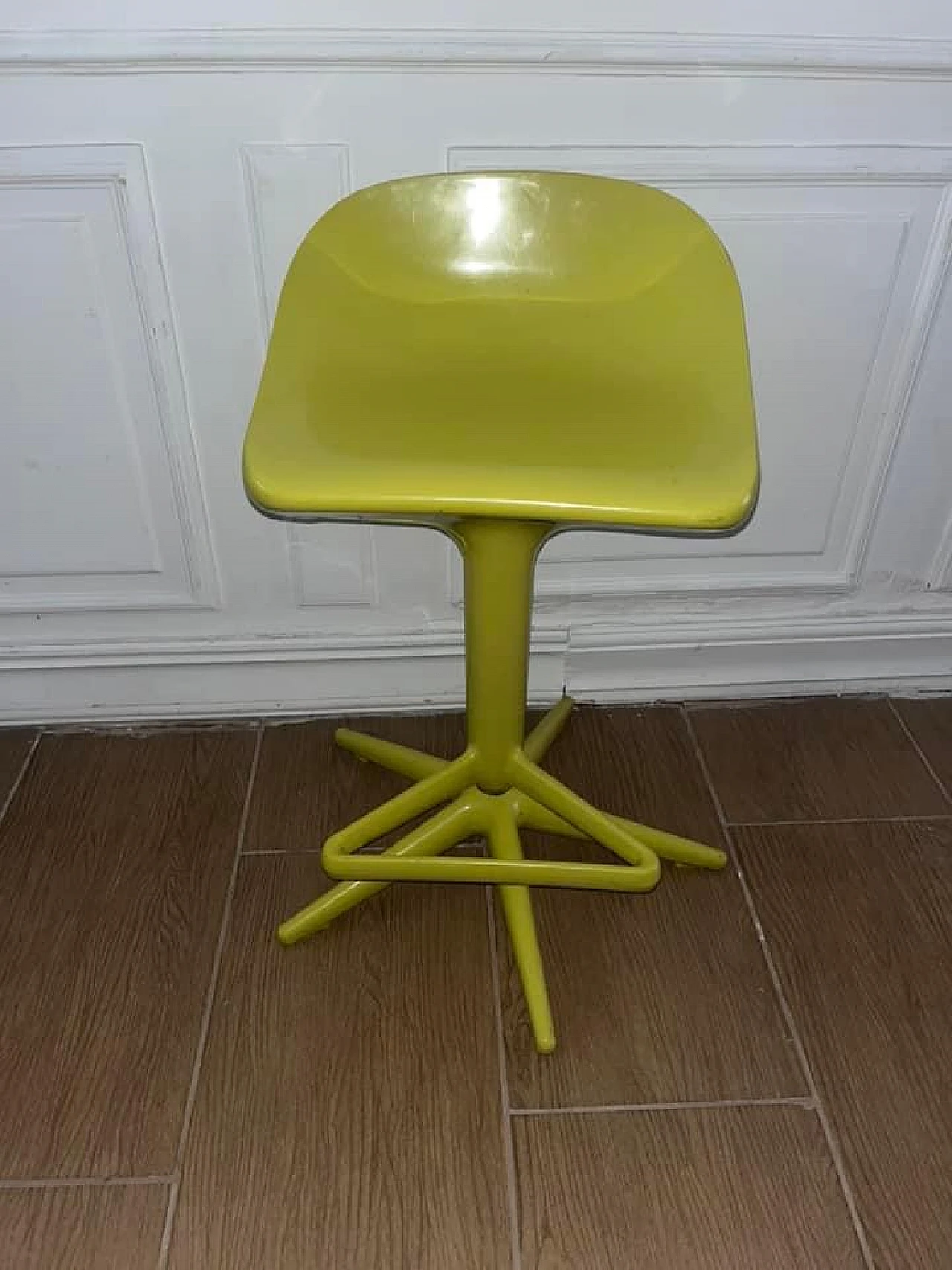 Sgabello Spoon verde di Antonio Citterio per Kartell, anni '60 10