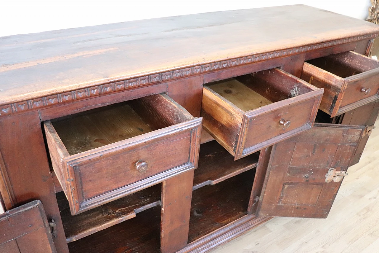 Walnut three-door sideboard with drawers, 17th century 14