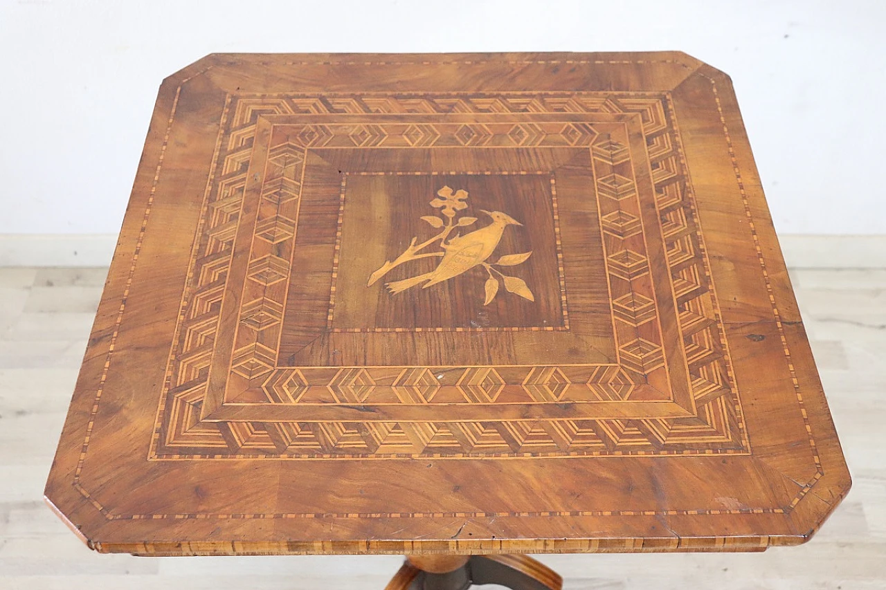 Walnut coffee table inlaid with geometric elements, 19th century 3