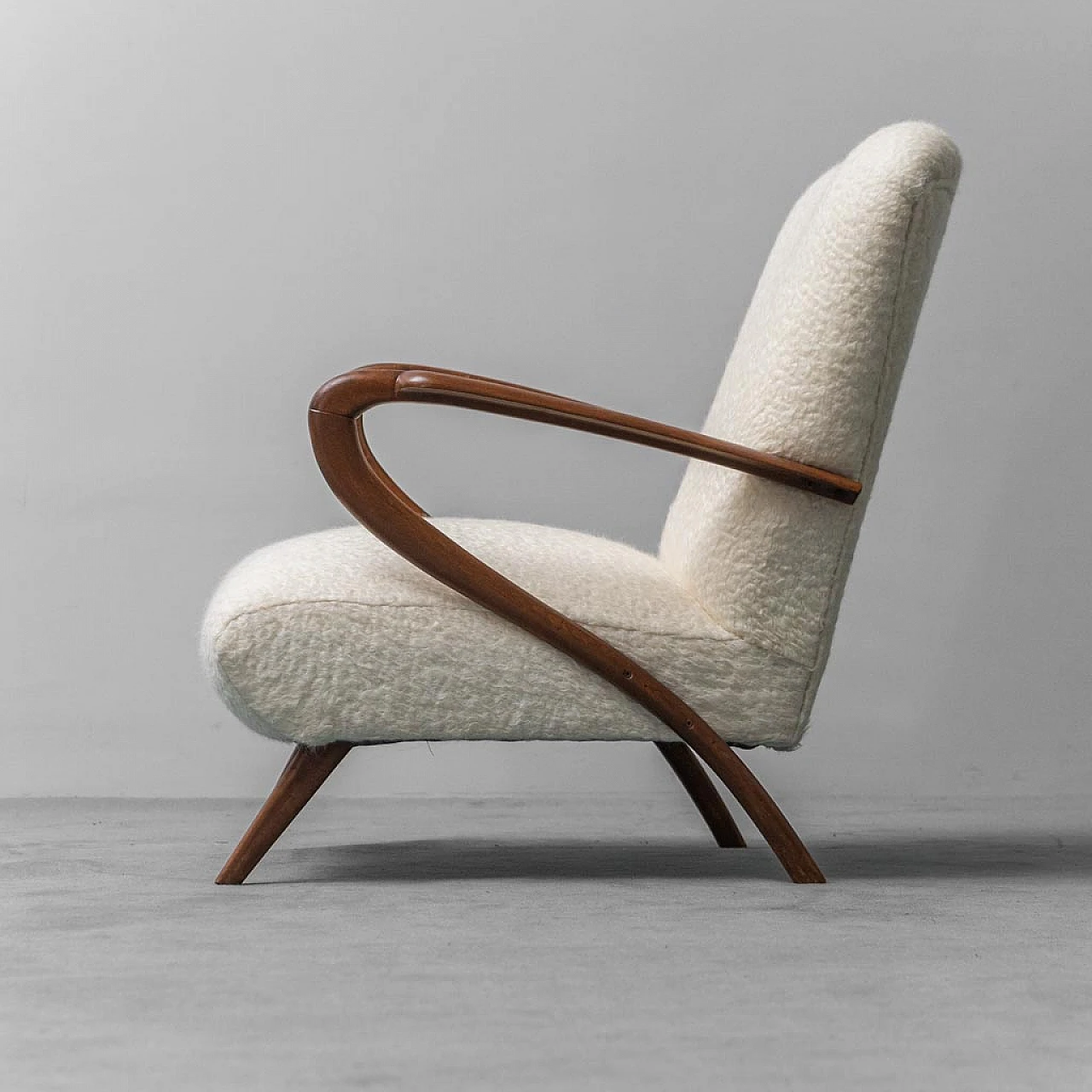 Pair of armchairs in wood and white fabric, 1960s 7