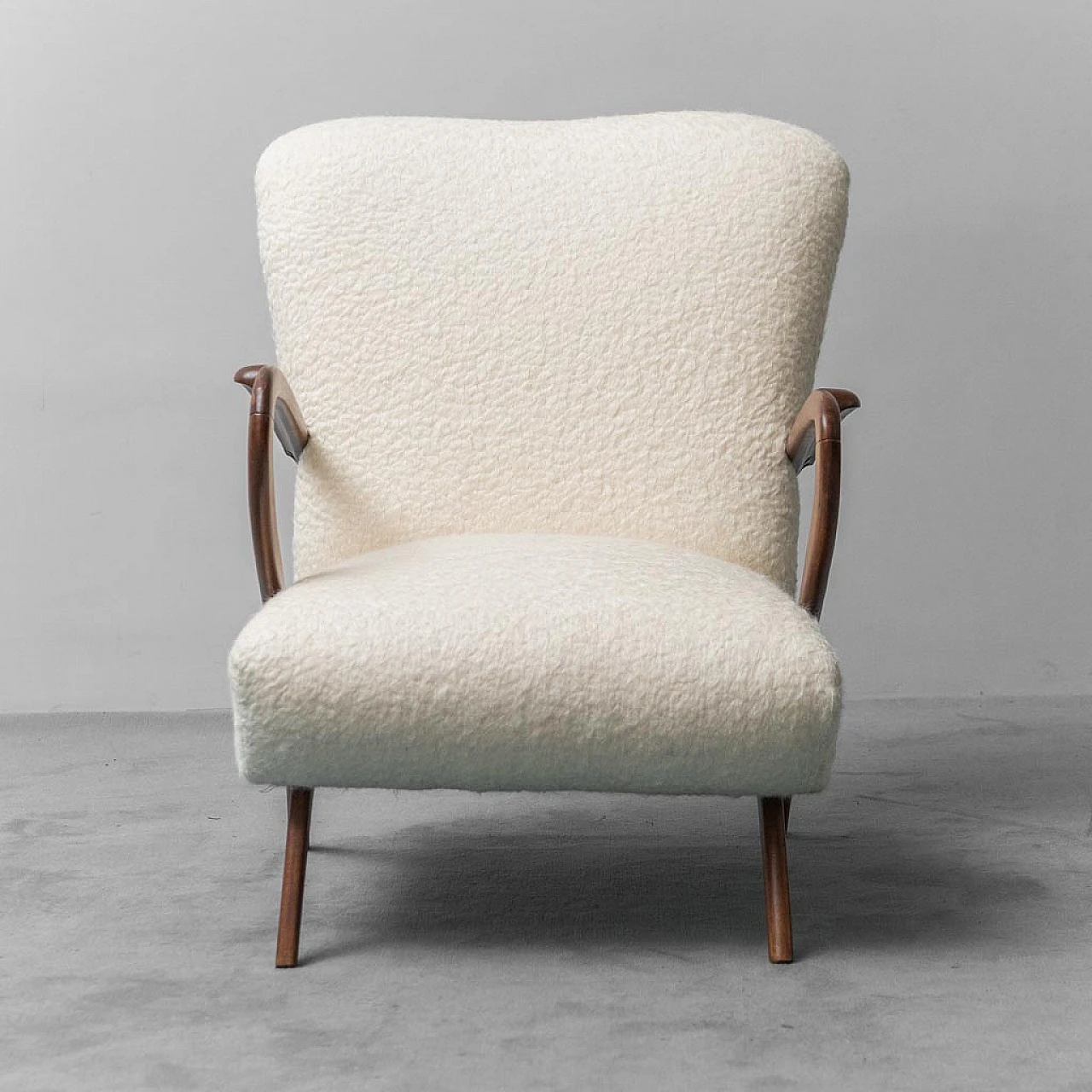 Pair of armchairs in wood and white fabric, 1960s 9