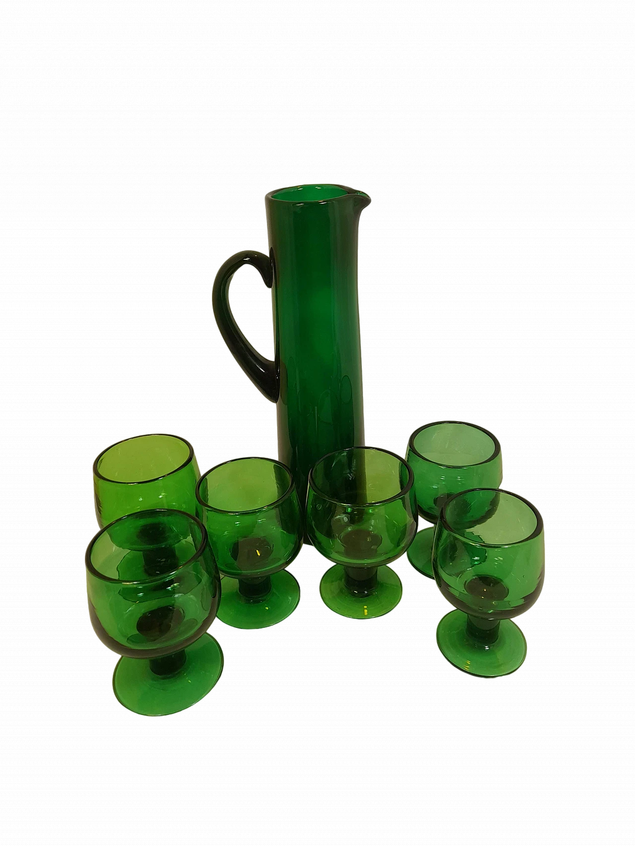 6 Goblets and carafe in green blown glass, 1950s 37