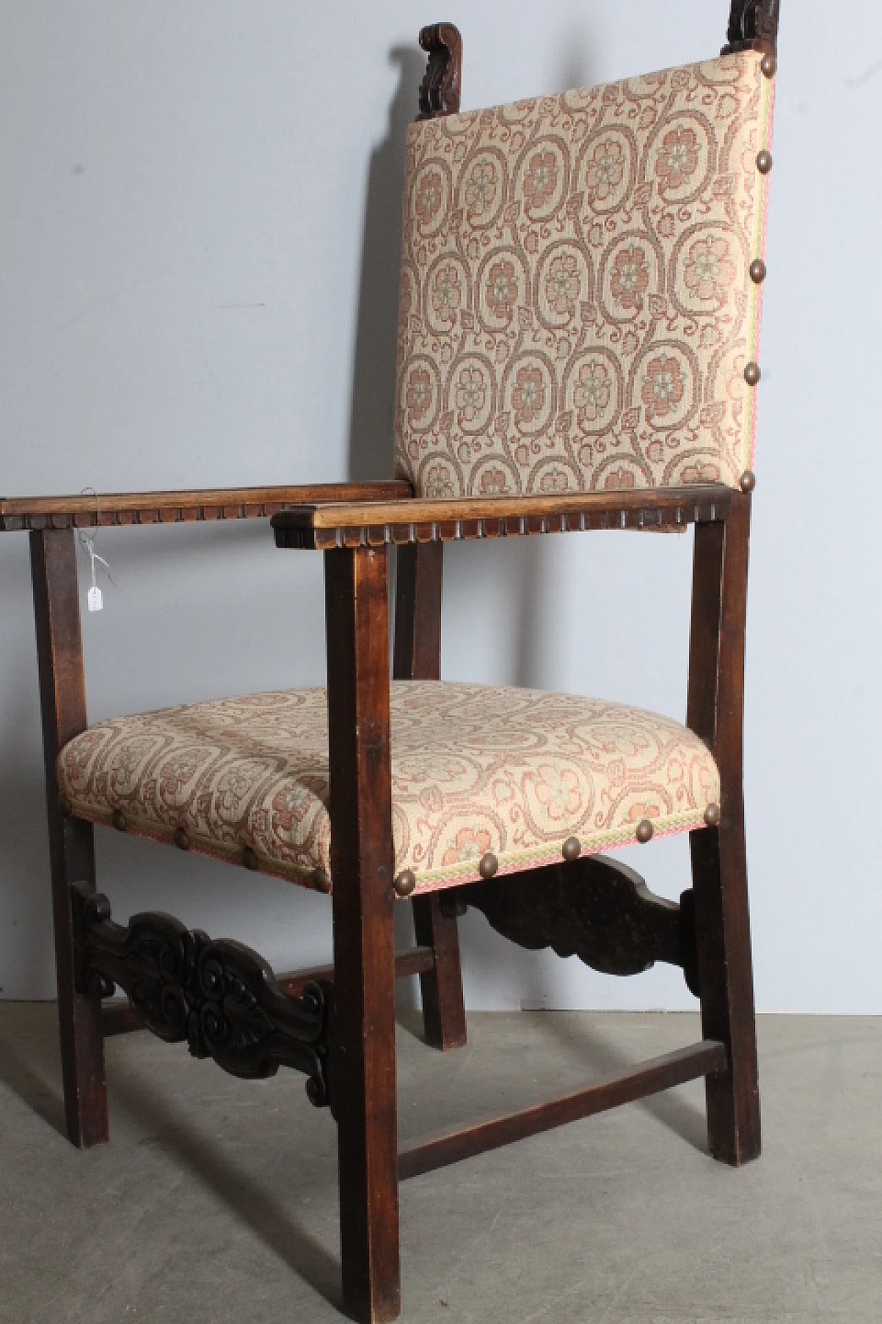 Solid walnut and fabric fratina armchair, 17th century 11