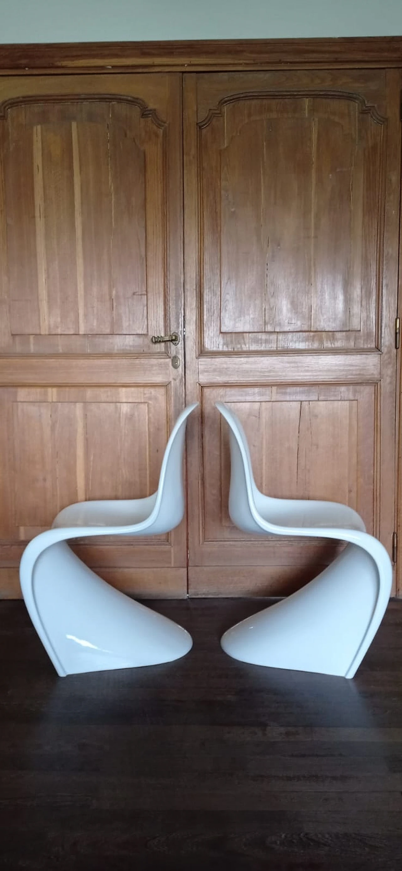 Pair of white Panton Classic Chair S chairs by Vitra, 1990s 4