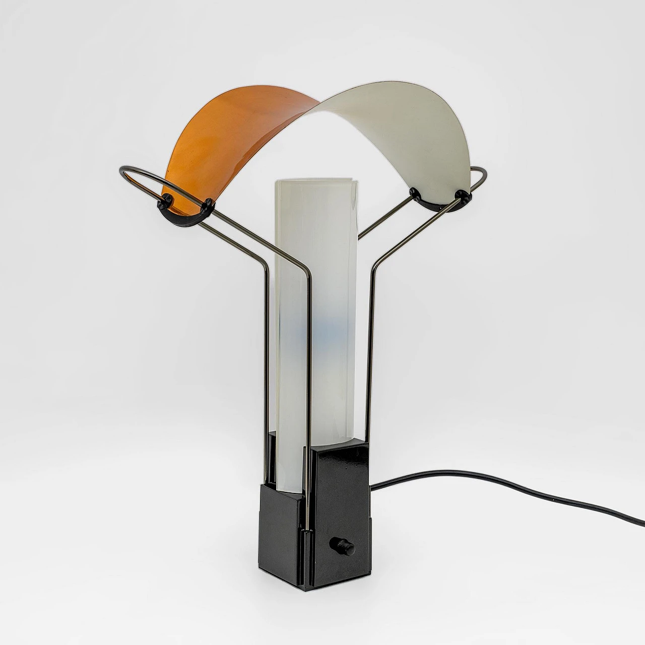 Palio table lamp by Perry King for Arteluce, 1980s 2