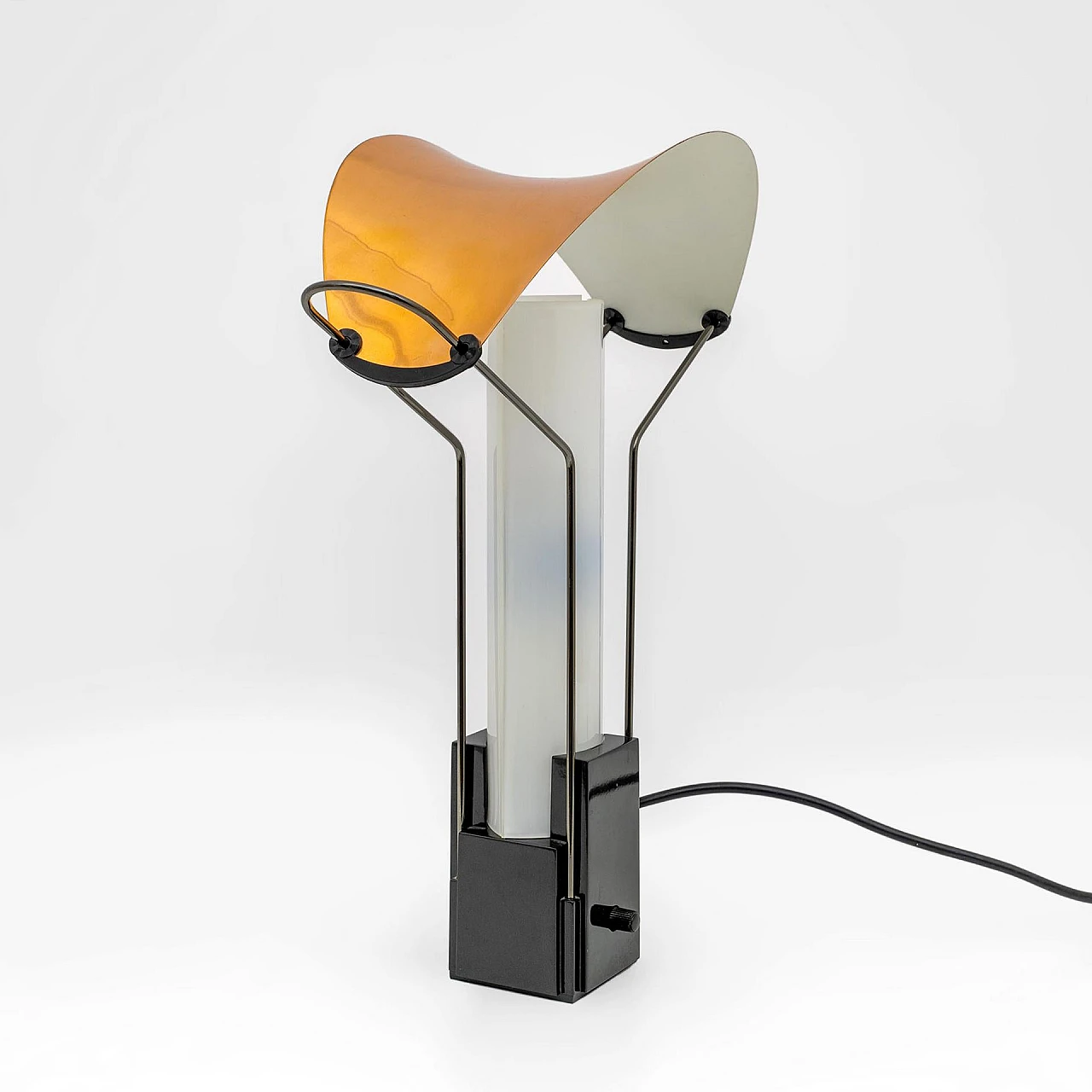 Palio table lamp by Perry King for Arteluce, 1980s 4