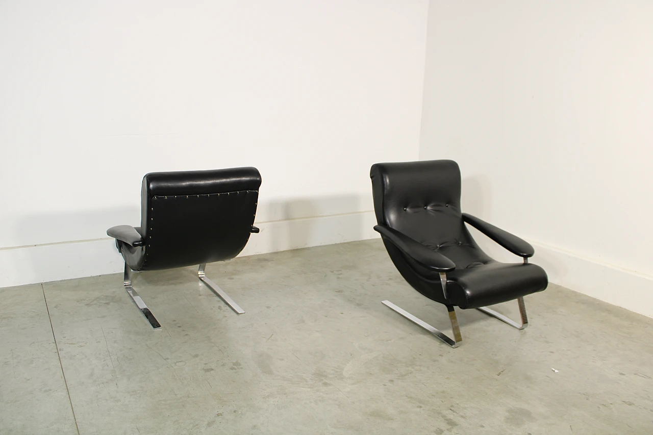 Pair of leather & iron armchairs by G. Bonzani for Tecnosalotto, 1970s 2