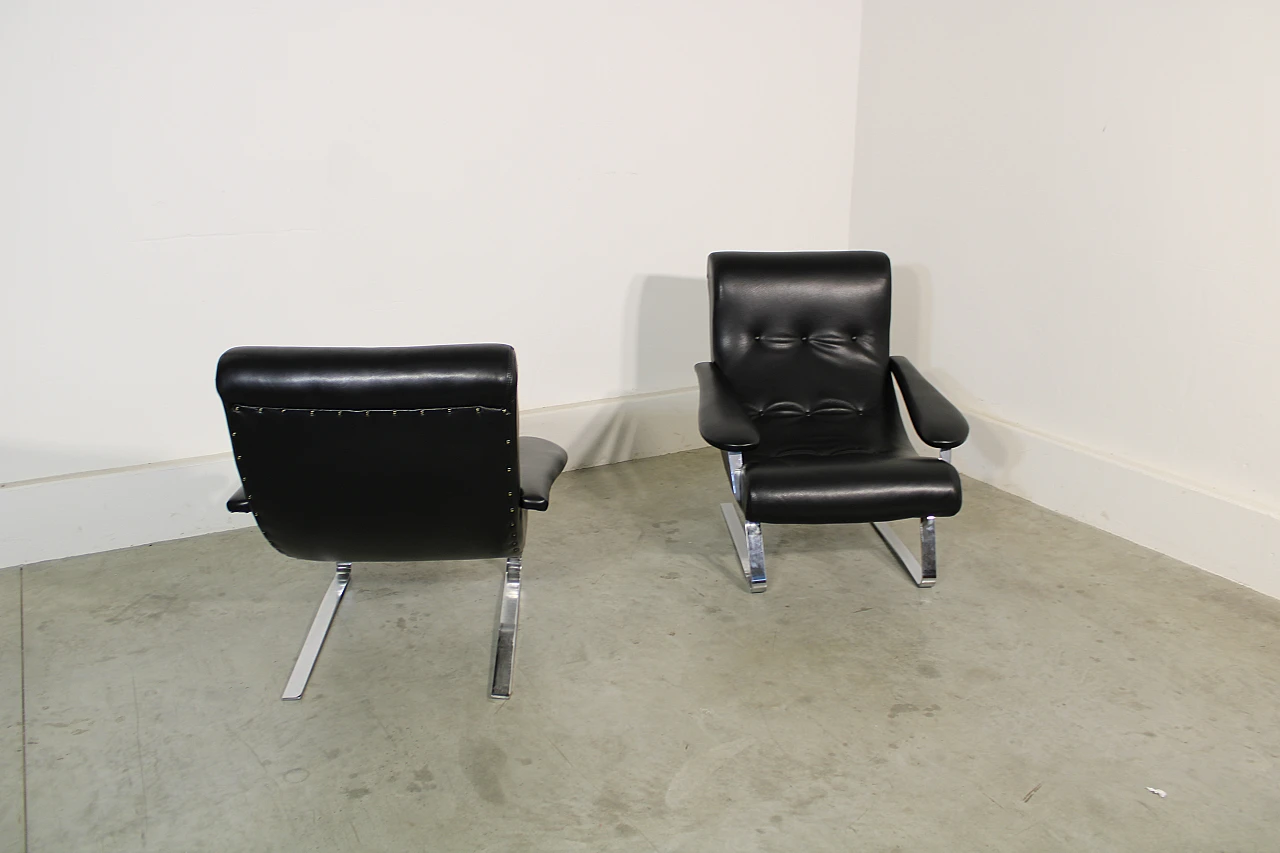 Pair of leather & iron armchairs by G. Bonzani for Tecnosalotto, 1970s 6