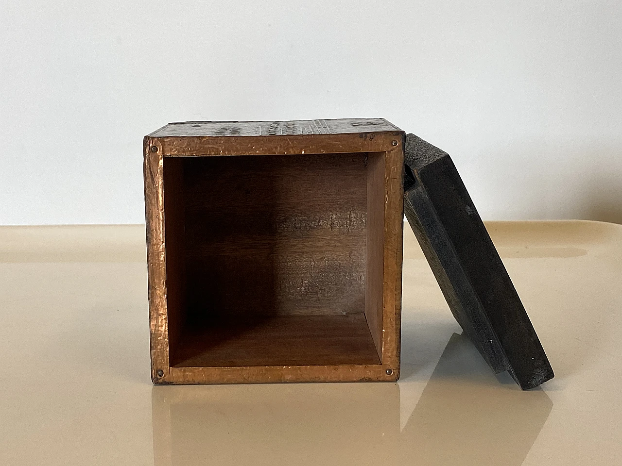 Pair of squared boxes in wood & copper by Victor Cerrato, 1960s 22