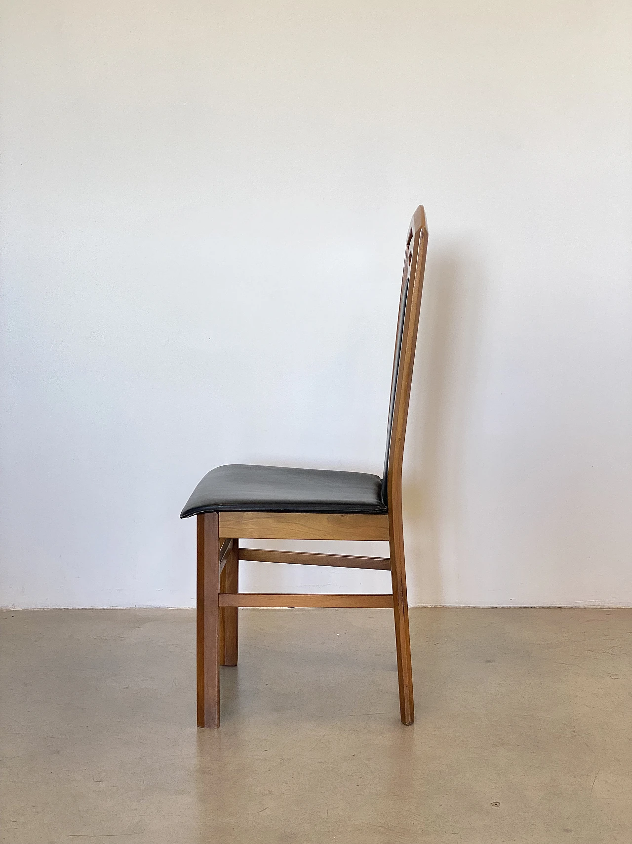 6 Beech and leatherette chairs in Art Nouveau style, 1970s 8