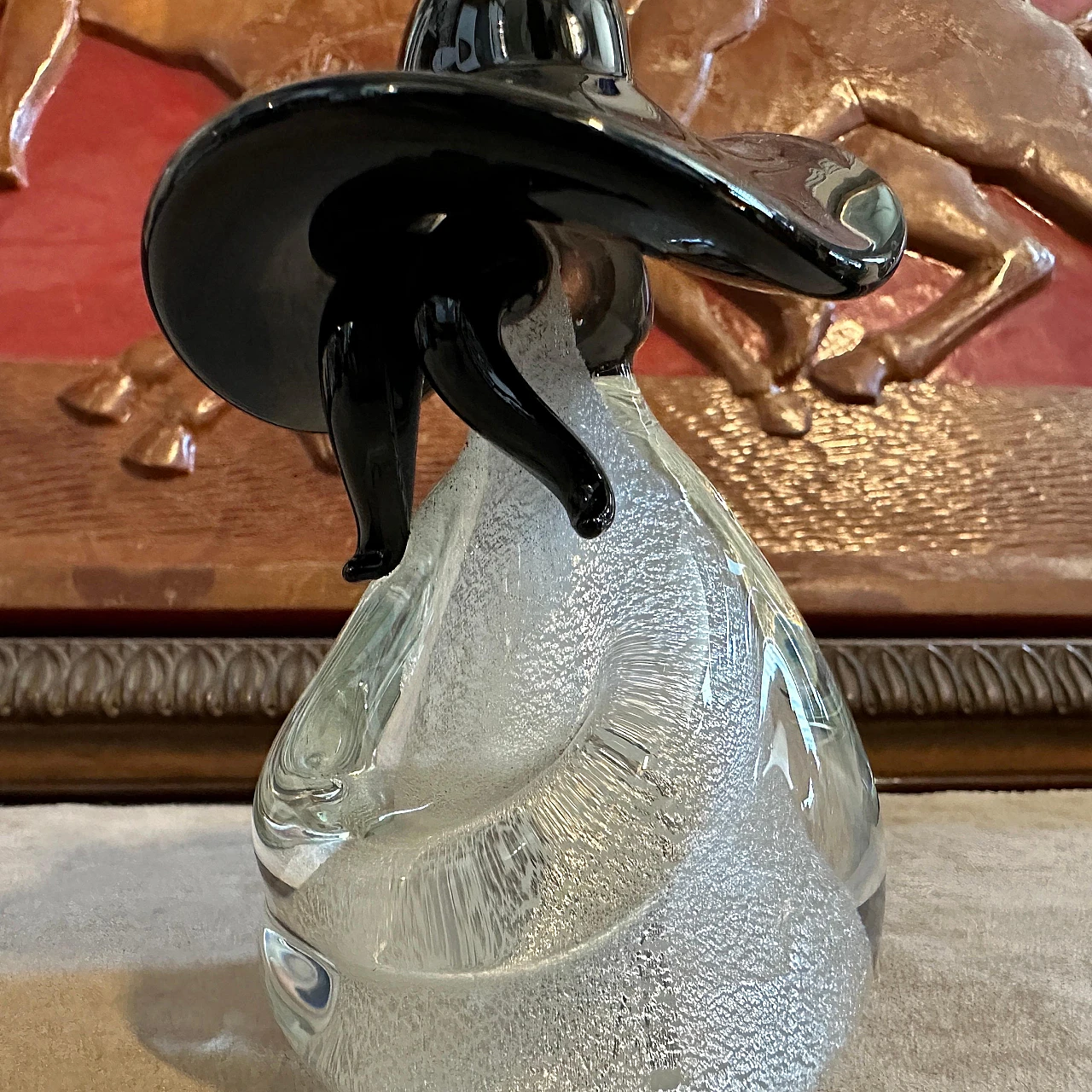 Black and white Murano glass figure of a Mexican, 1980s 3