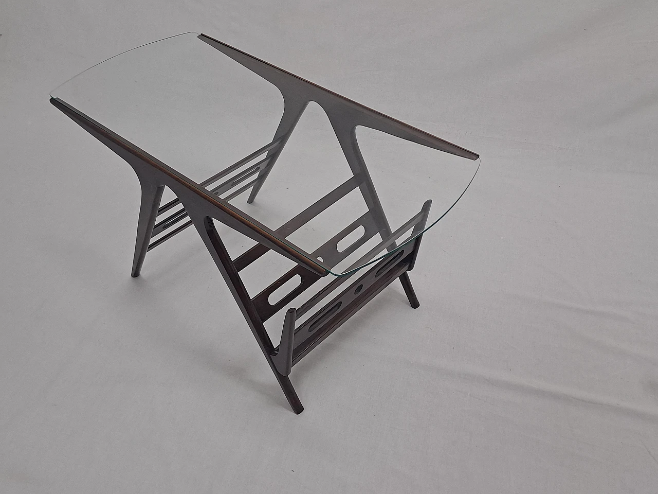 Wood and glass coffee table with magazine rack by Ico Parisi, 1950s 3