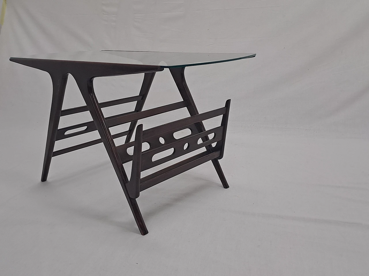 Wood and glass coffee table with magazine rack by Ico Parisi, 1950s 4