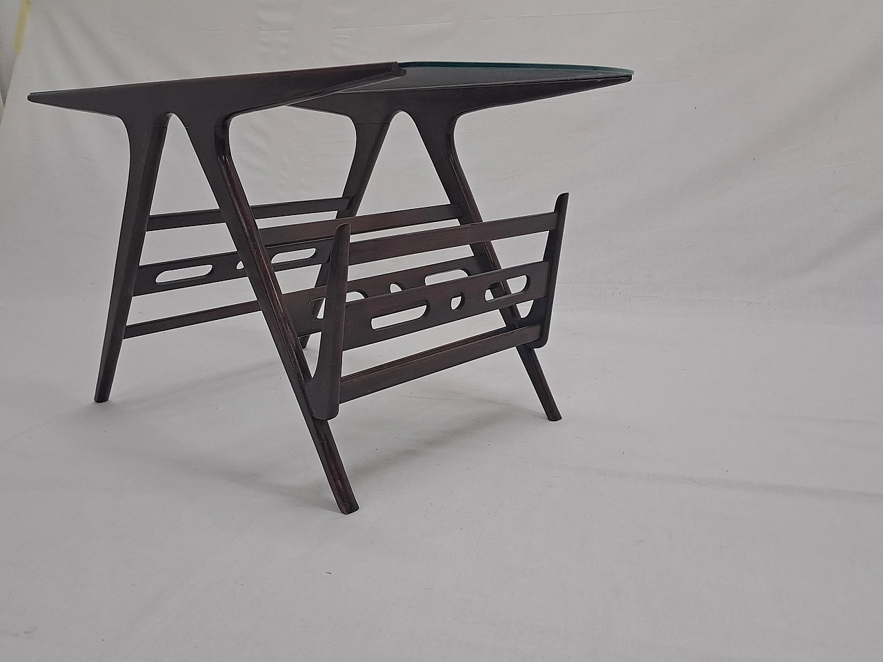 Wood and glass coffee table with magazine rack by Ico Parisi, 1950s 5