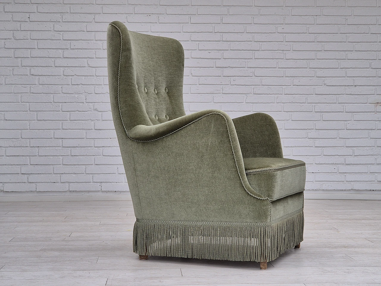 Danish fringed armchair in green velour and beech wood, 1970s 1