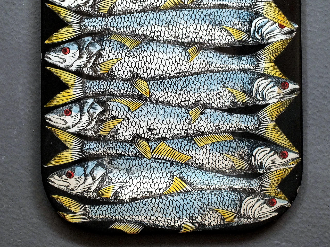 Lacquered tray with fish by Piero Fornasetti, 1950s 4