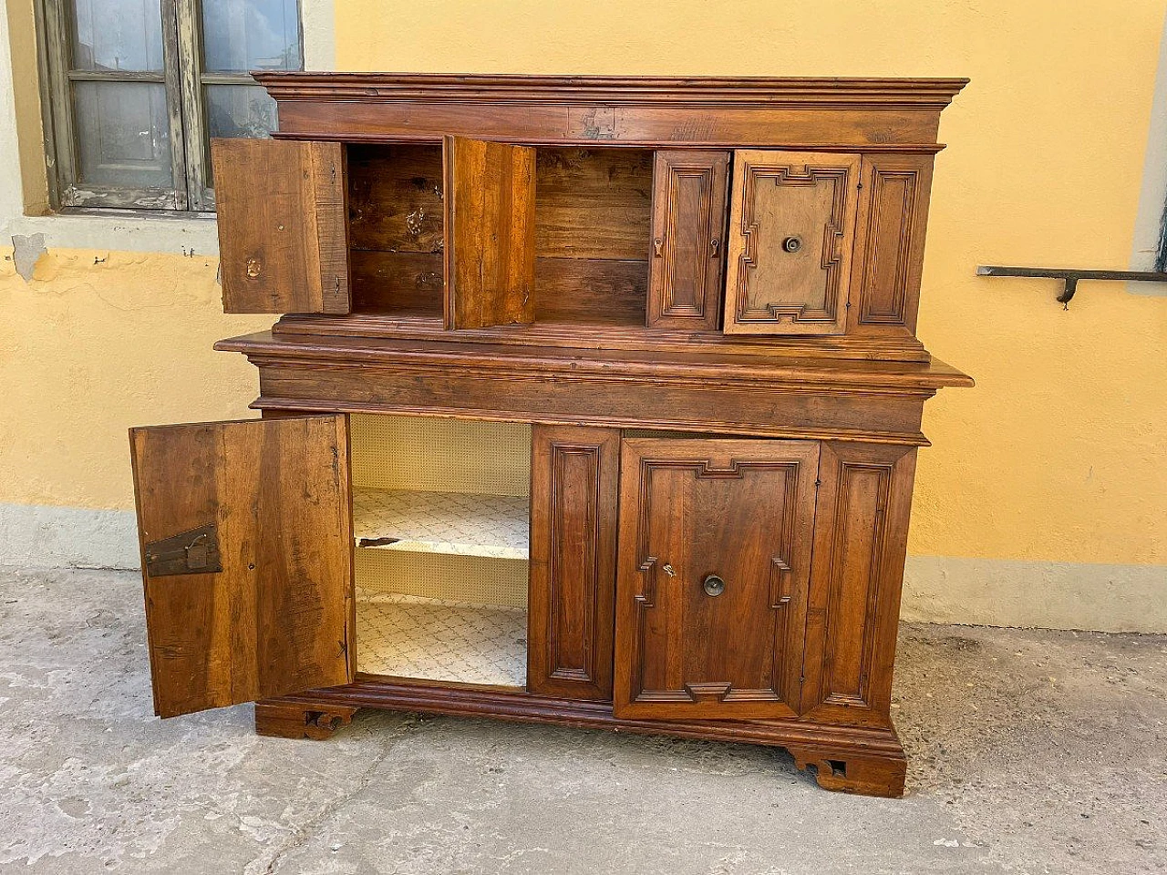 Solid walnut sacristy sideboard, 19th century 8