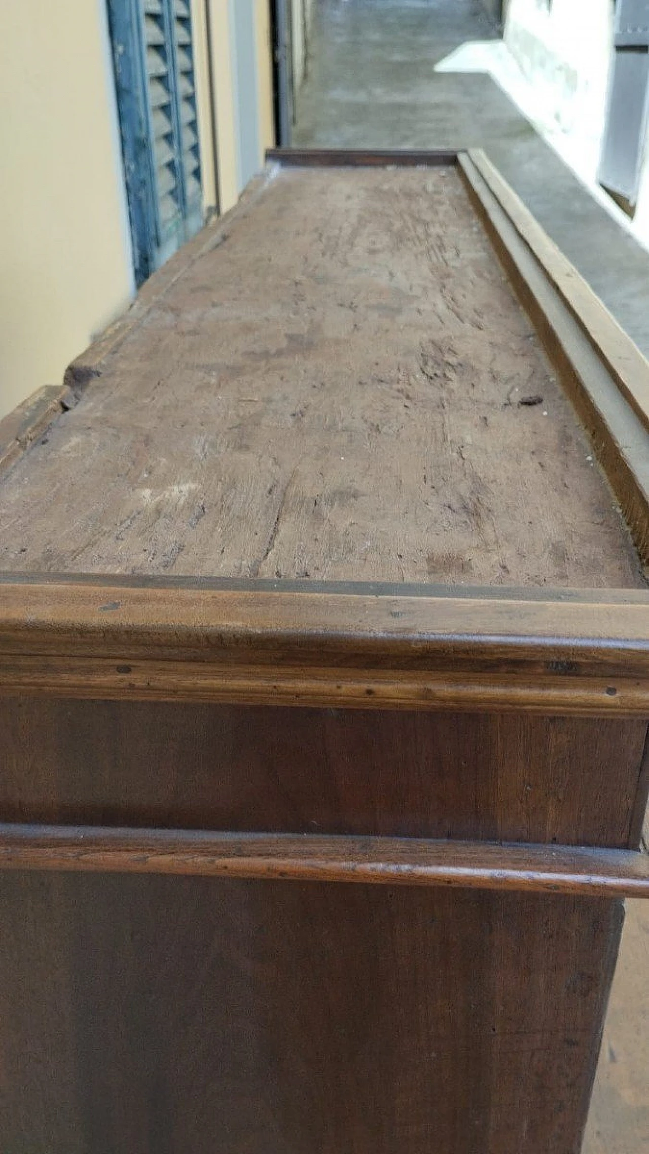 Solid walnut sacristy sideboard, 19th century 9