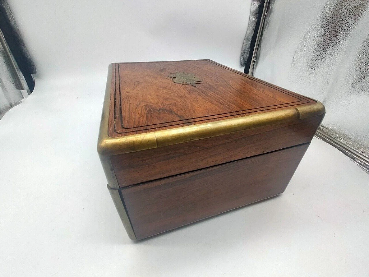 Rosewood and brass sewing box, 19th century 5