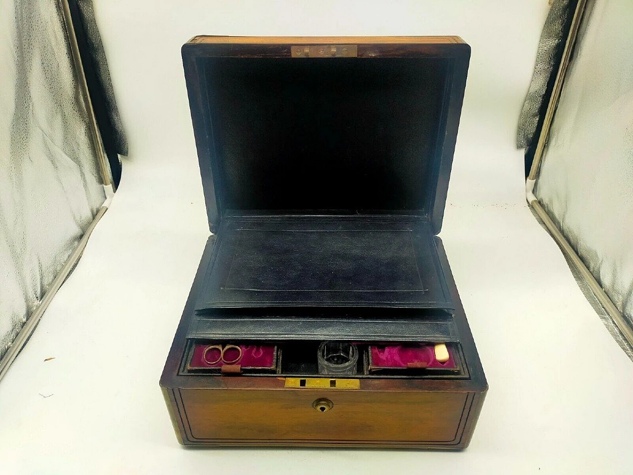 Rosewood and brass sewing box, 19th century 6