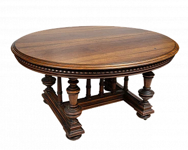 Extendable oval table in solid walnut, 19th century