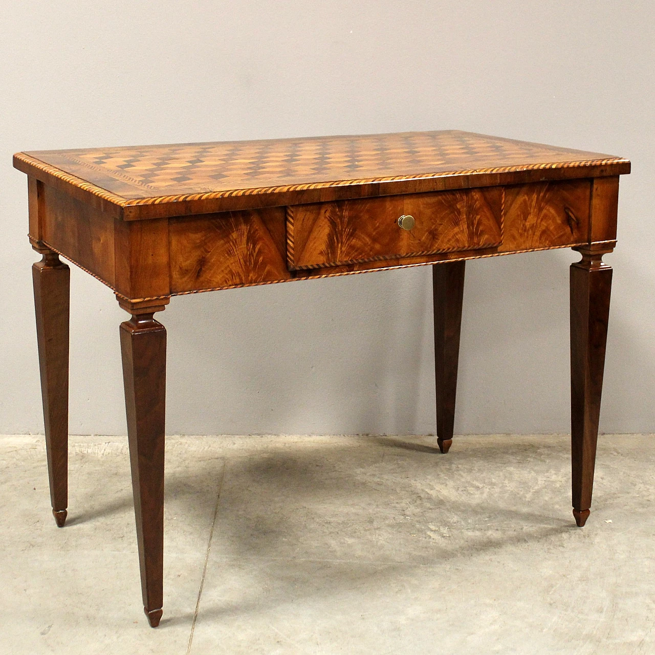 Lombard Louis XVI solid walnut writing desk with inlays, 18th century 10