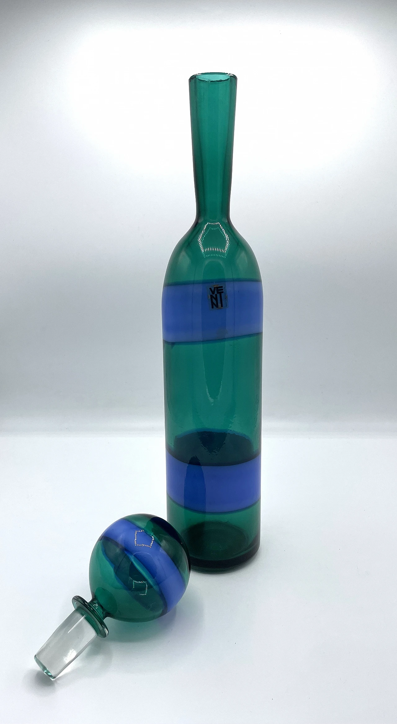 Banded Murano glass bottle by Fulvio Bianconi, 1970s 4