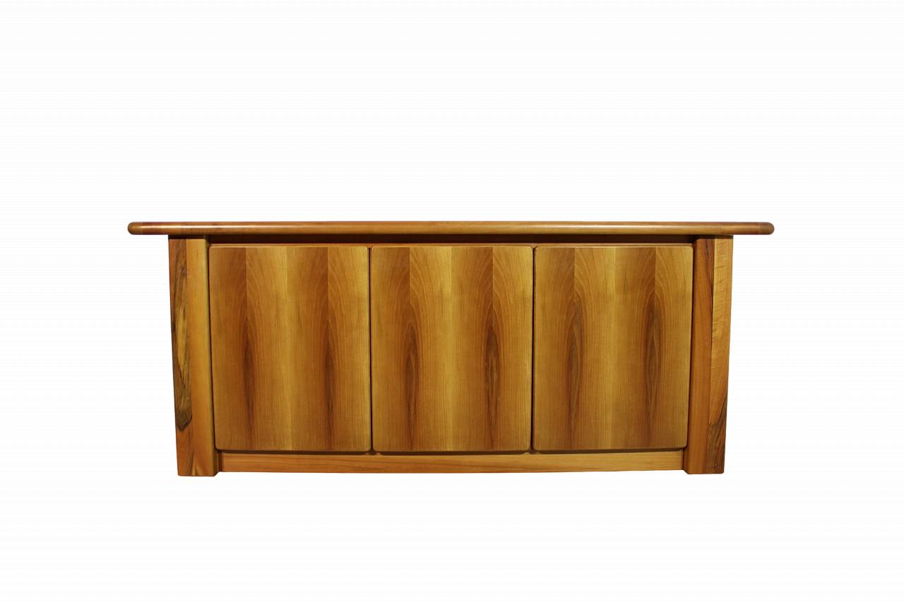 Walnut sideboard In the style of M. Marenco for Mobilgirgi, 1960s 5