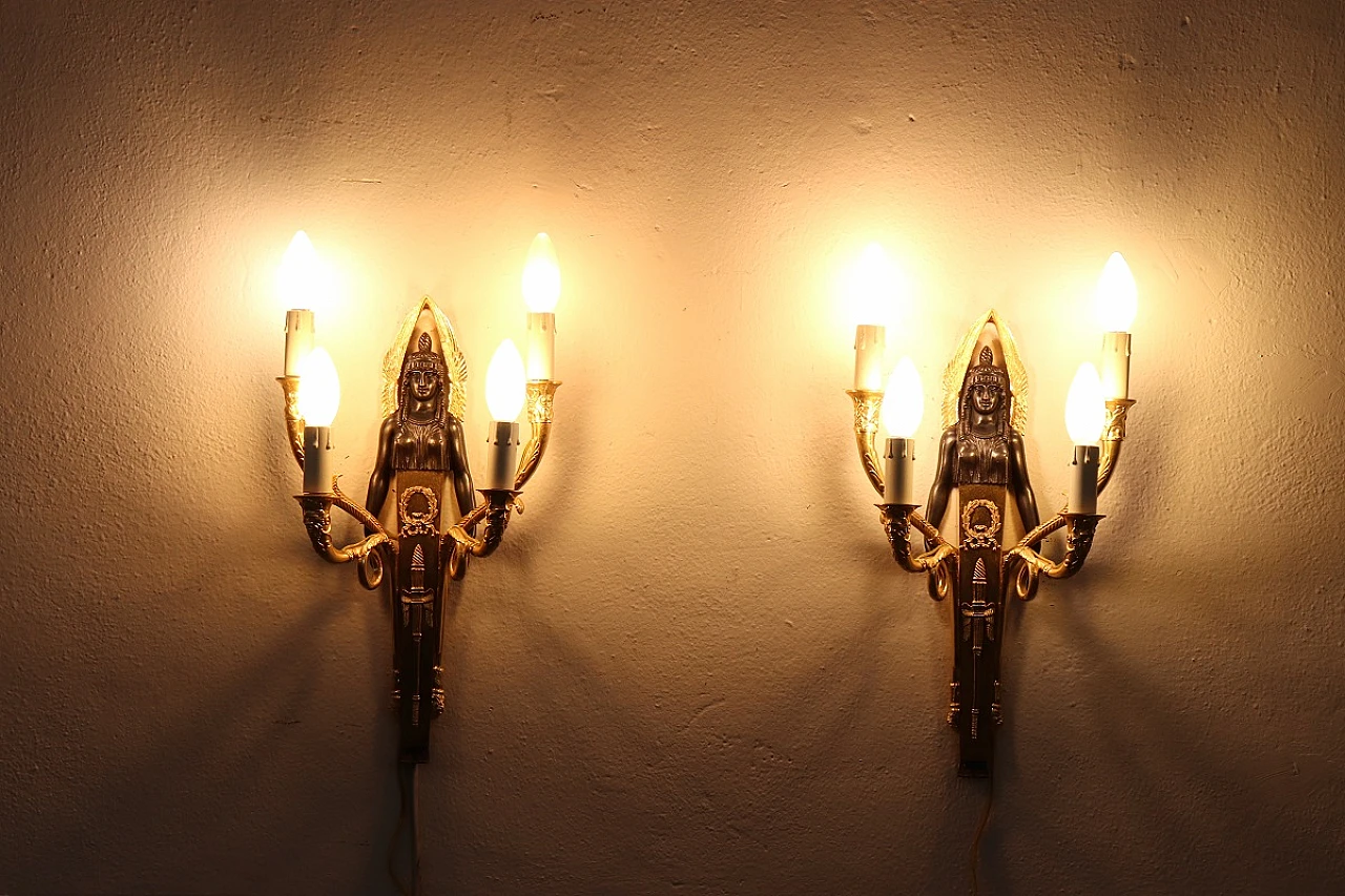 Pair of wall lights with winged caryatid in gilded & patinated bronze 2